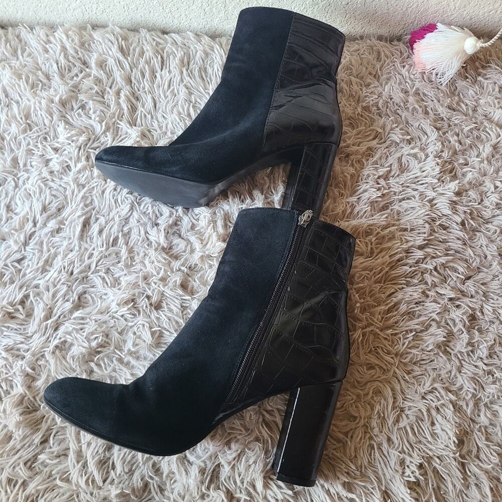 Michael Shannon Suede Booties Size 10 - Picture 9 of 16